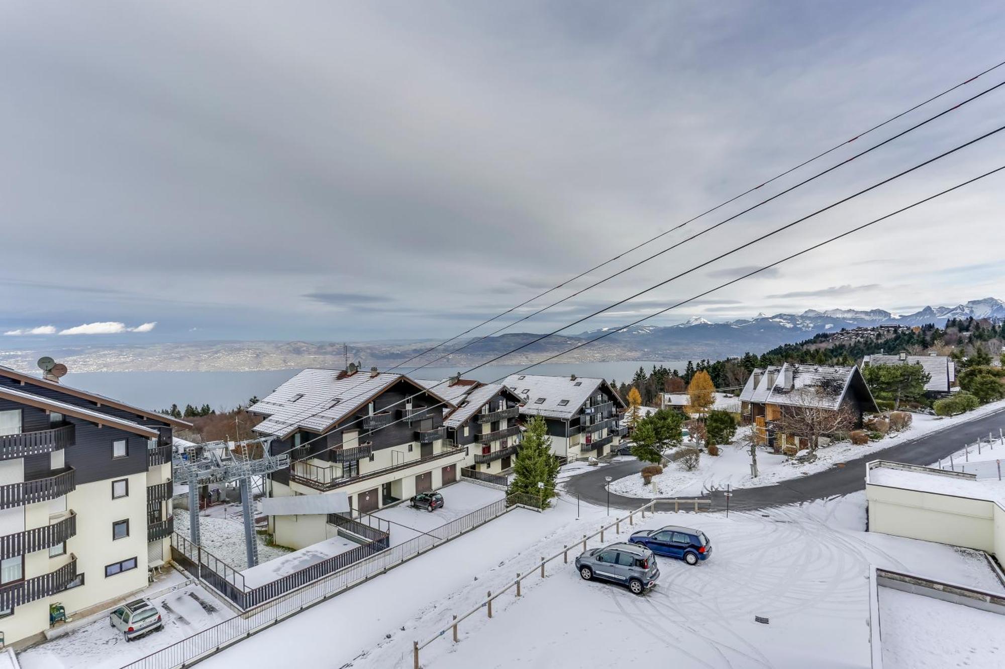 Appartement Cosy Avec Vue Sur Le Lac A Thollon Les Memises 35M² Exteriér fotografie